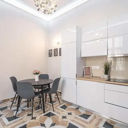בודפשט Exclusive Sauna-Equipped Residence Near St Stephen'S Basilica מראה חיצוני תמונה