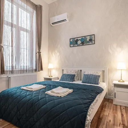 בודפשט Exclusive Sauna-Equipped Residence Near St Stephen'S Basilica מראה חיצוני תמונה