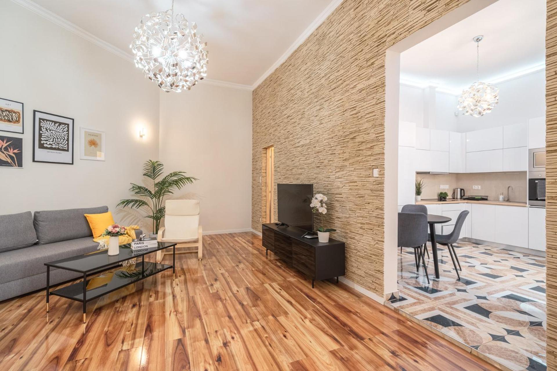 Exclusive Sauna-equipped Near St Stephen's Basilica Apartament
